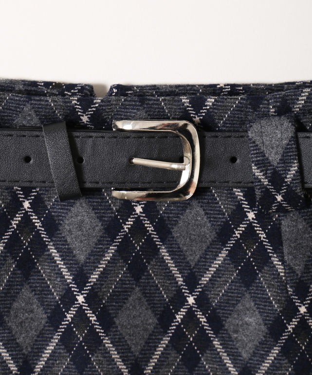 ベルトツキチェック台形スカート