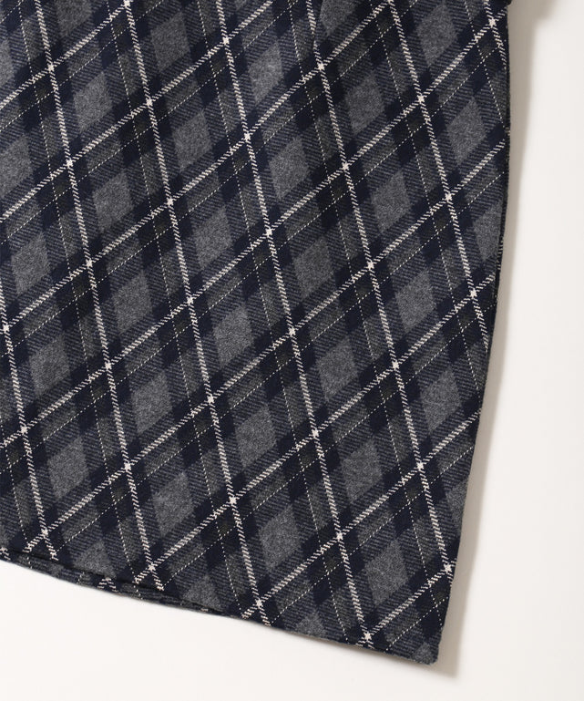 ベルトツキチェック台形スカート