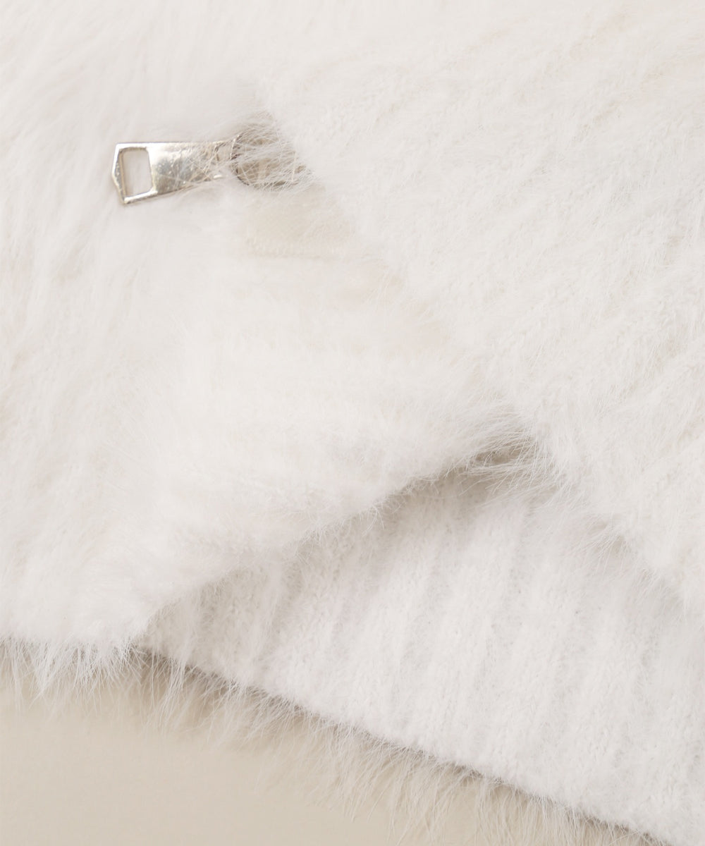 フェザータッチジップニット