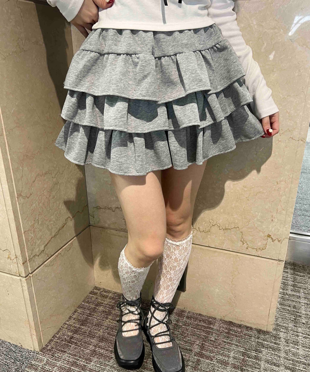 3段フリルティアードスカート