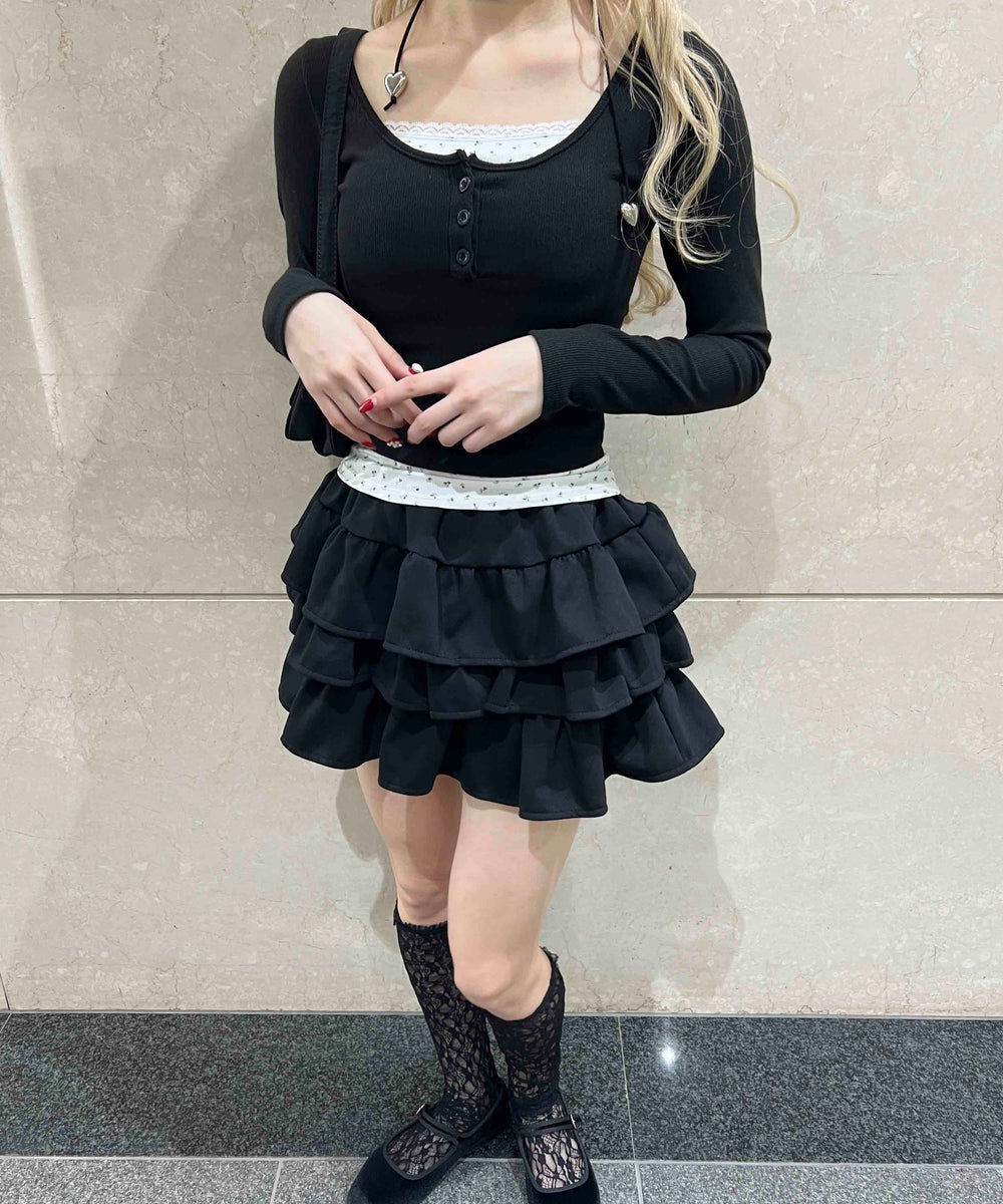3段フリルティアードスカート