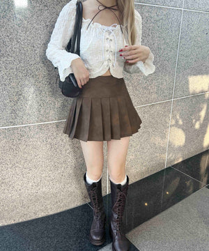 合皮プリーツスカート