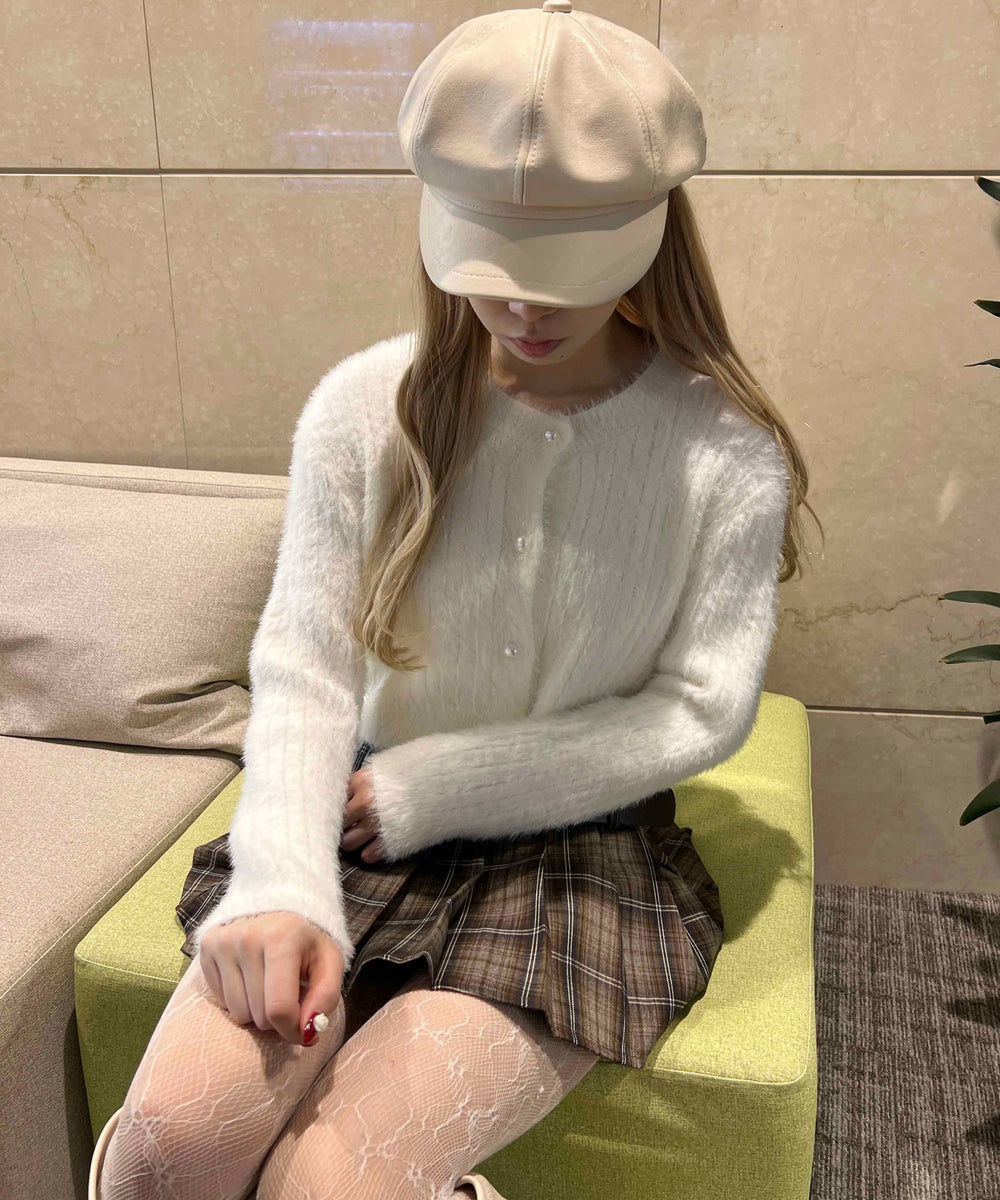 フェザータッチカーディガン