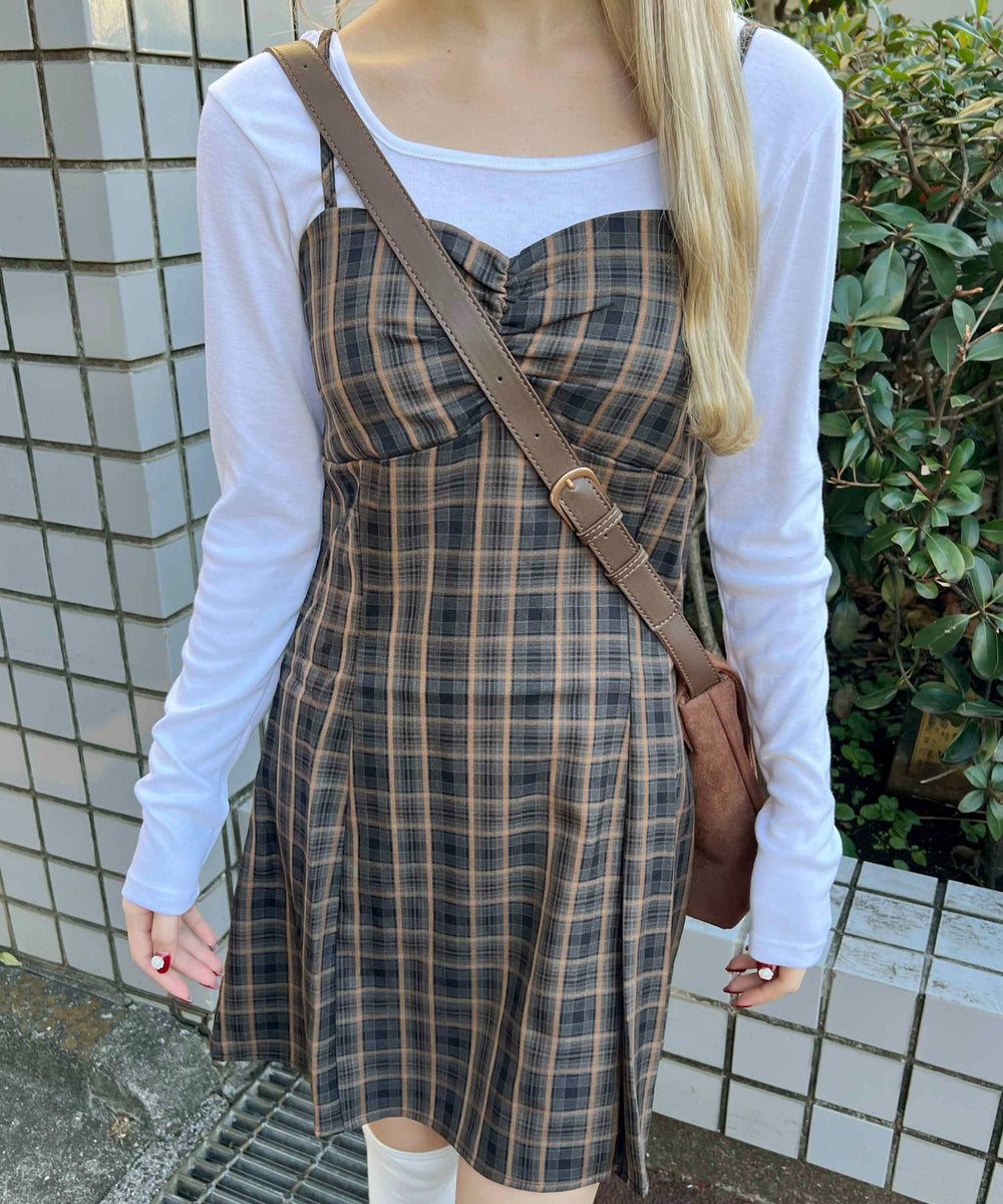 ネイビー モデル：160㎝ F着用