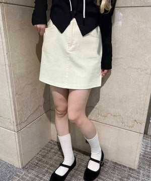 プレーンミニスカート