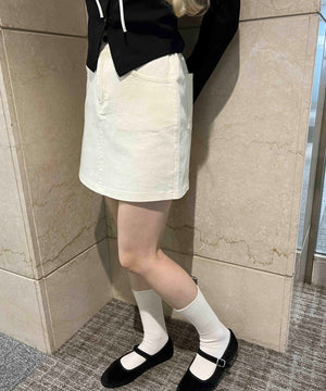 プレーンミニスカート