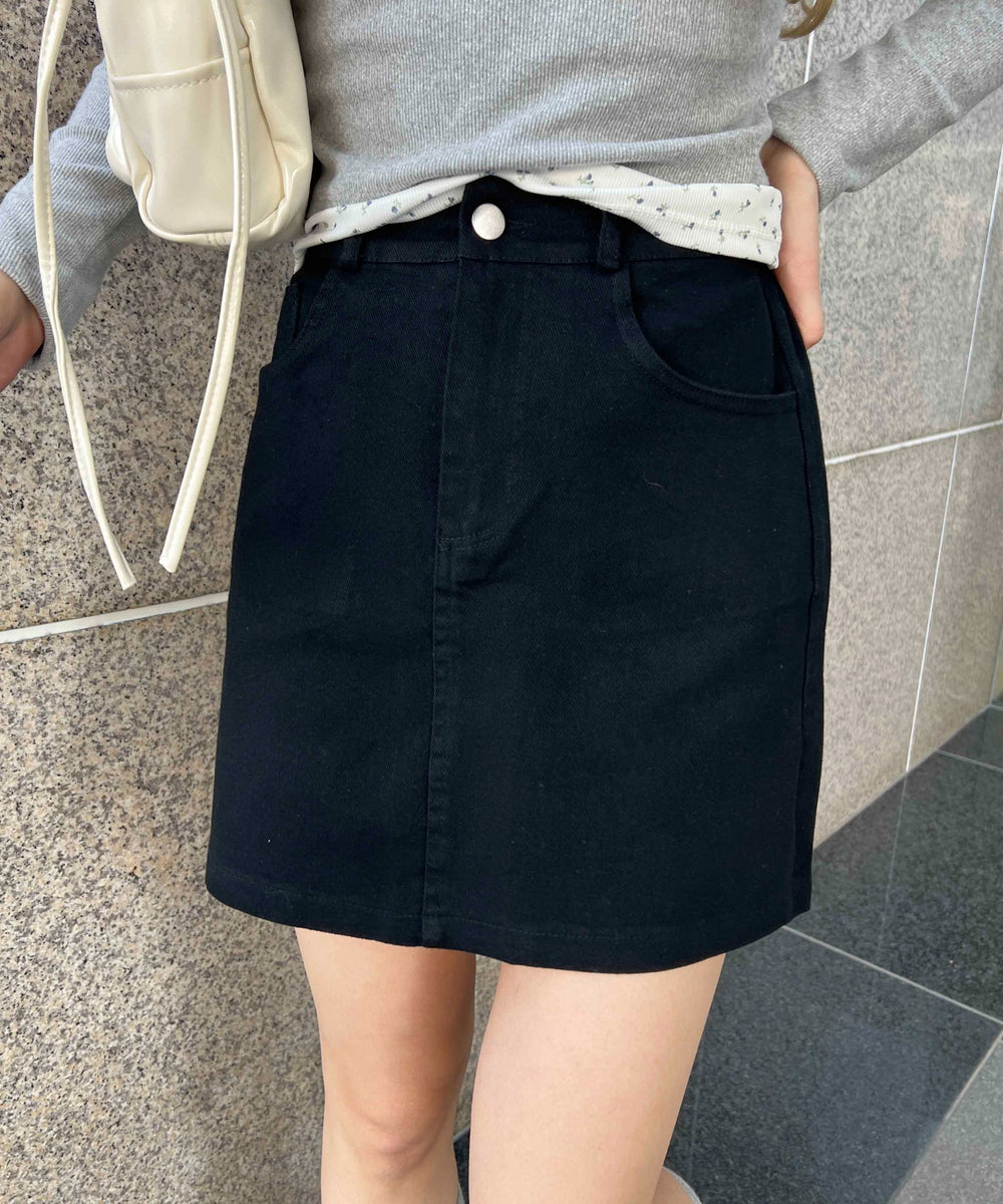 プレーンミニスカート