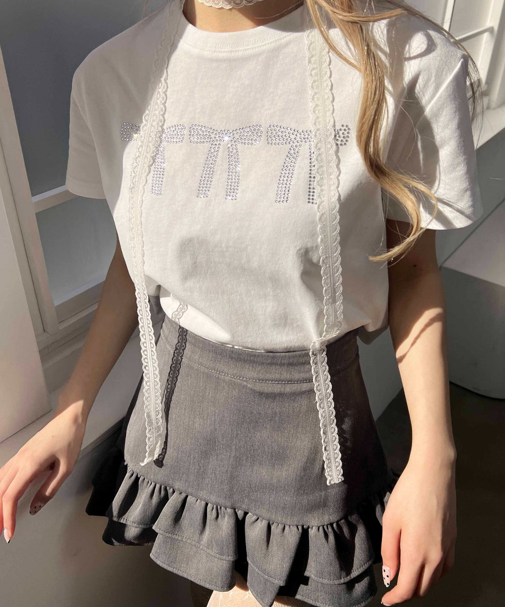 ホワイト モデル：160㎝ F着用