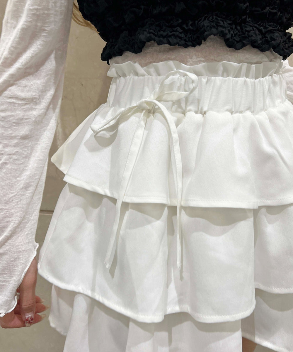 ホワイト モデル：160㎝ F着用