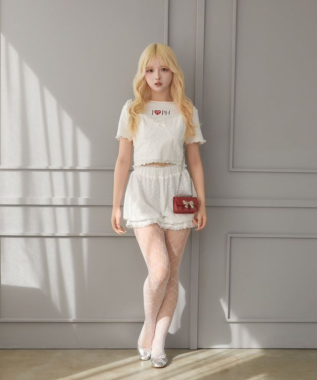 ホワイト モデル：156㎝ F着用