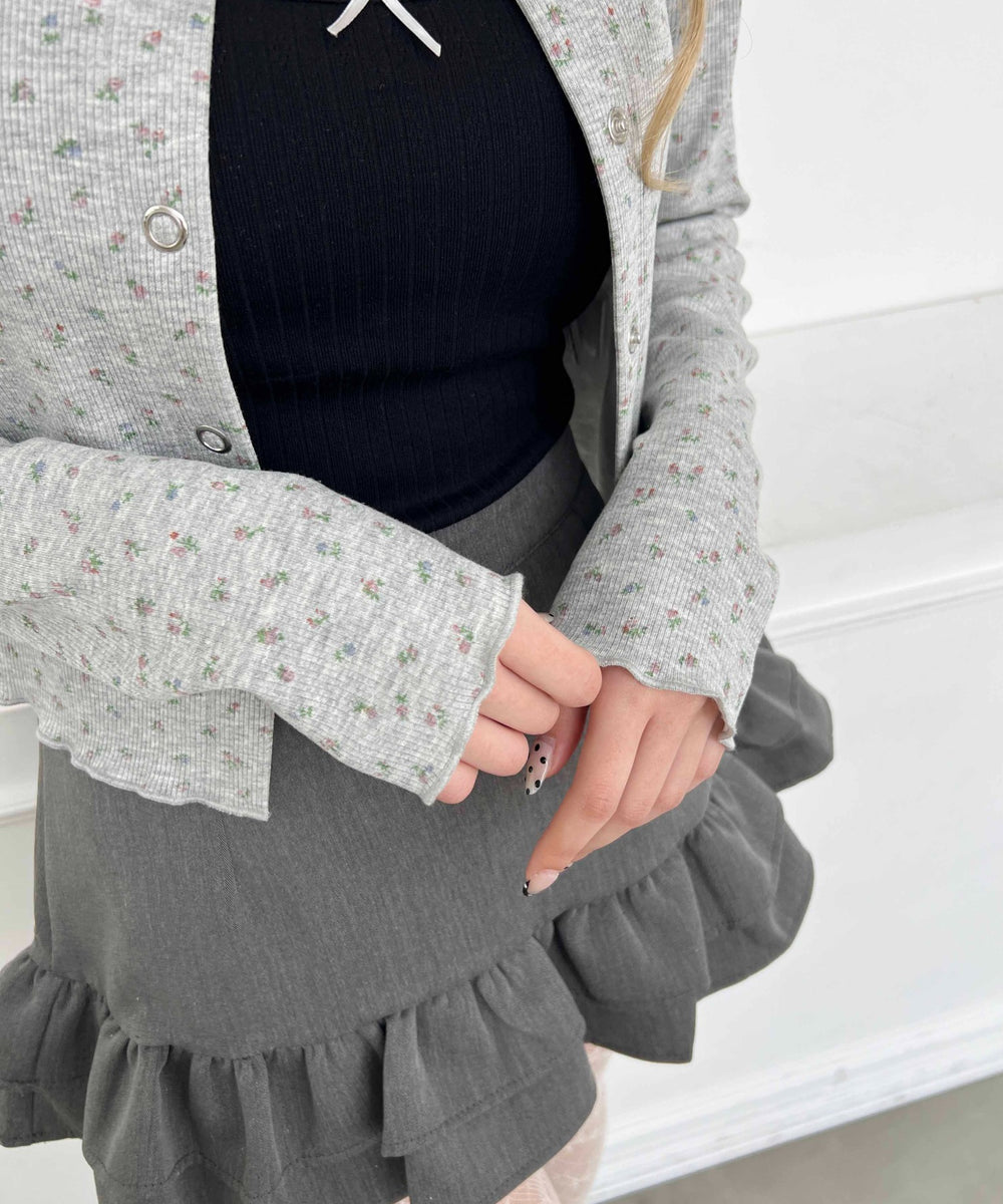 グレー モデル：160㎝ F着用