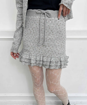 グレー モデル：160㎝ F着用