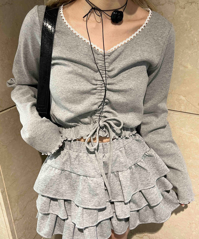 グレー モデル：160㎝ F着用