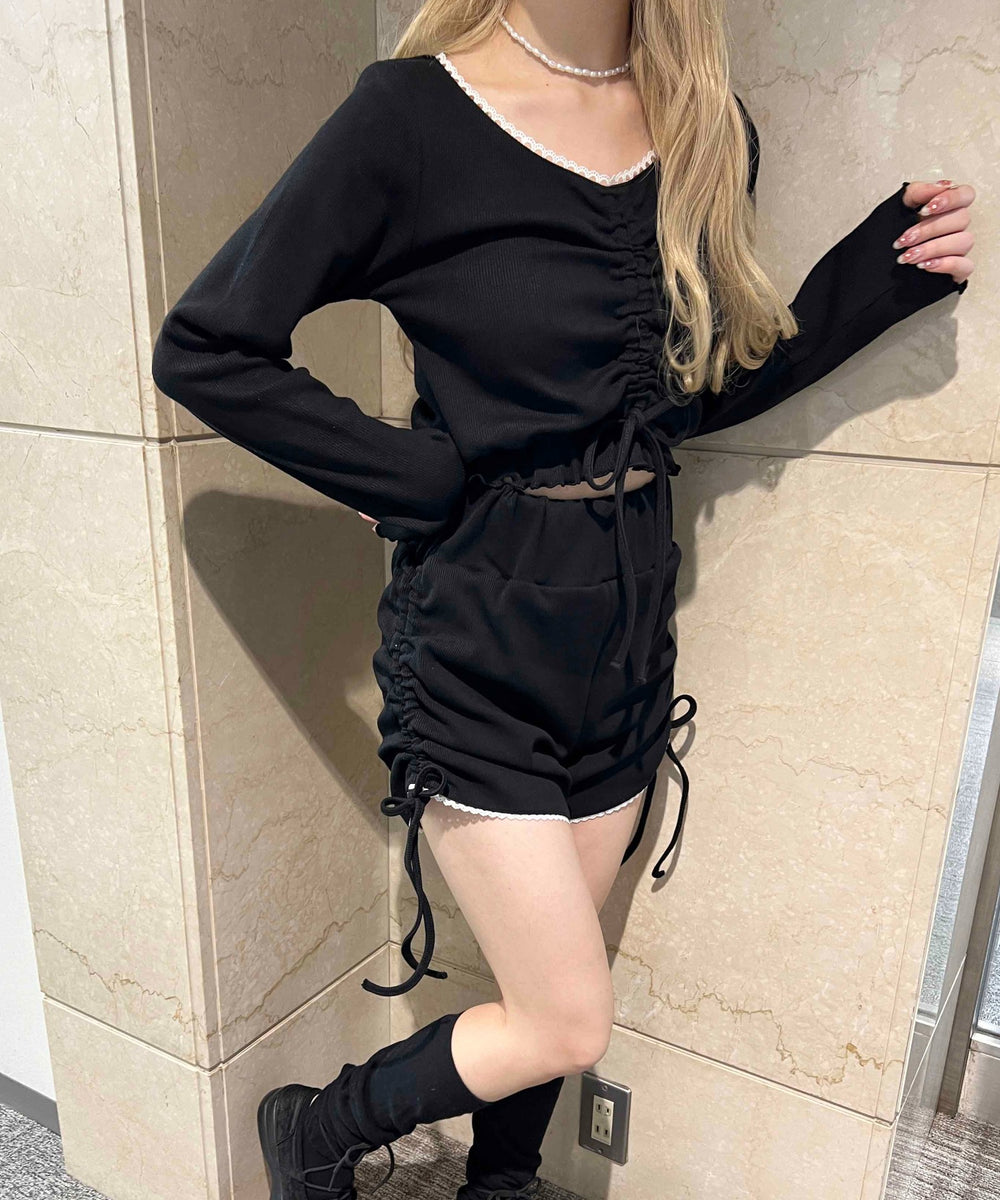 レースパイピングドロストトップス