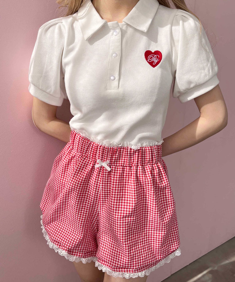 ホワイト モデル：160㎝ F着用