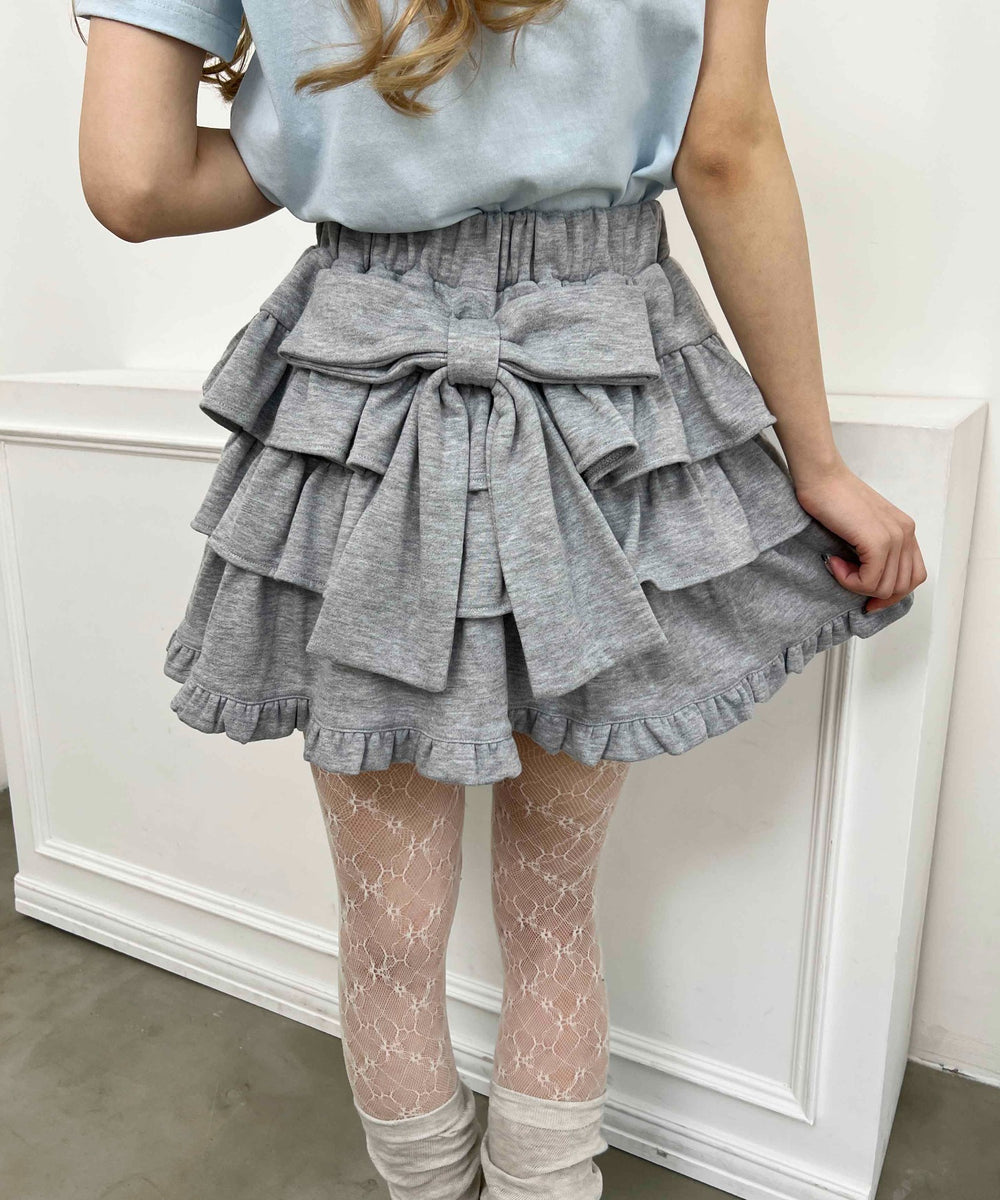 グレー モデル：160㎝ F着用