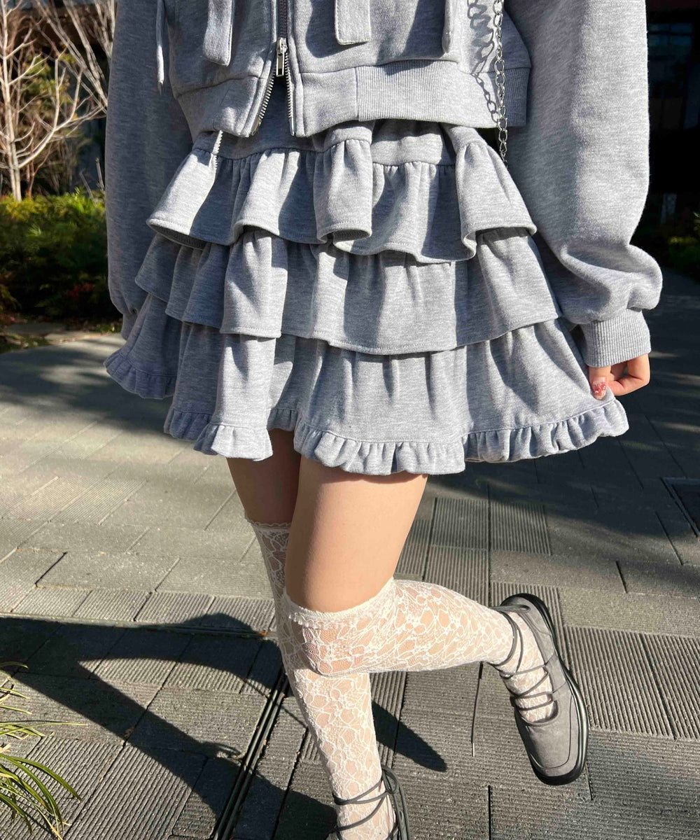 グレー モデル：160㎝ F着用