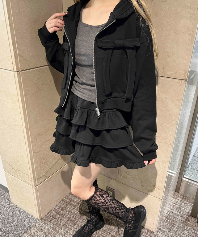 ブラック モデル：160㎝ F着用