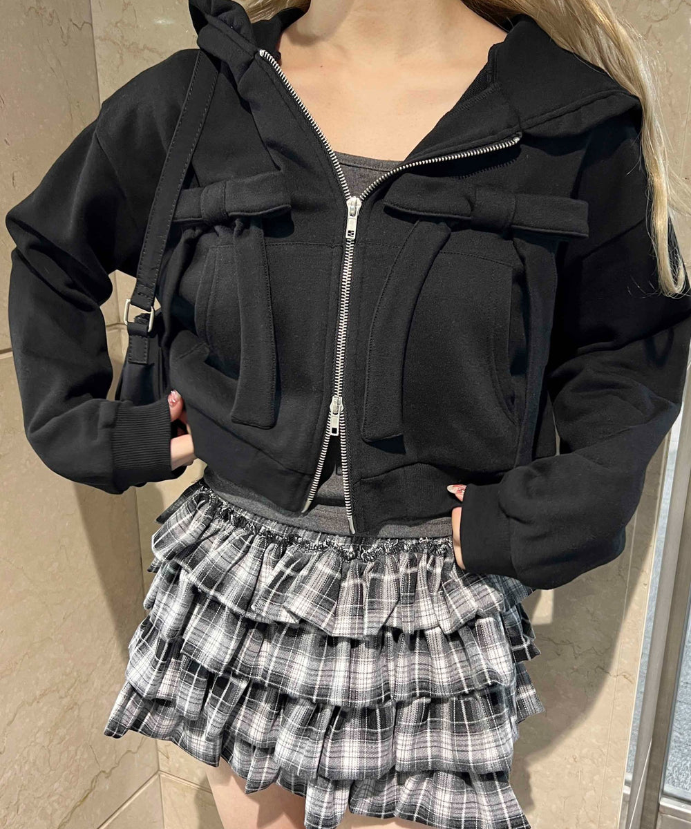 ブラック モデル：160㎝ F着用