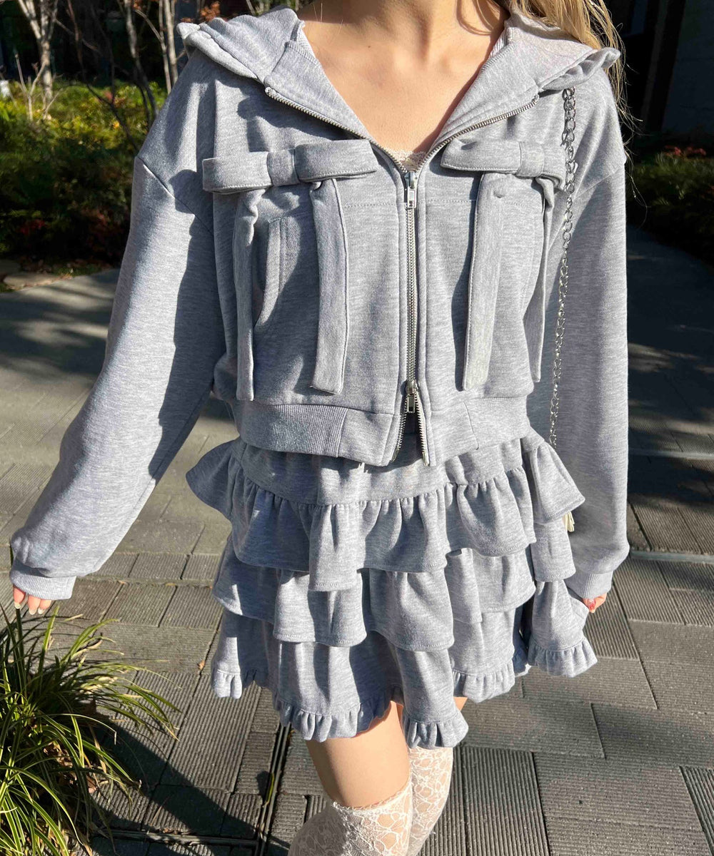 グレー モデル：160㎝ F着用