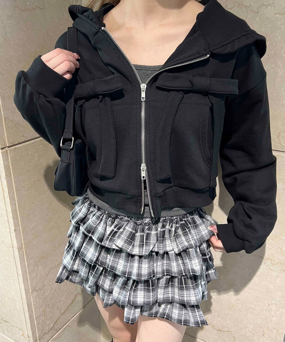 ブラック モデル：160㎝ F着用