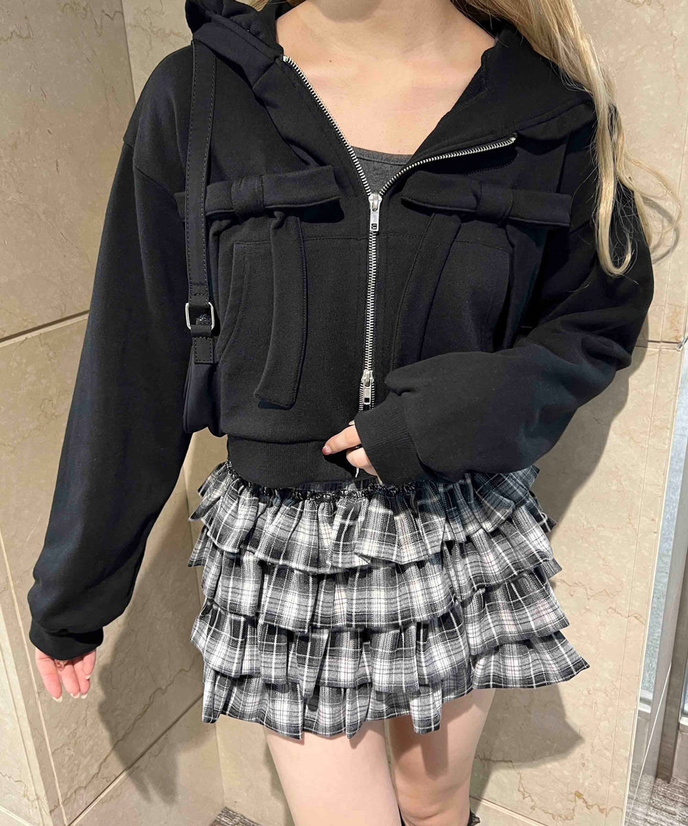 ブラック モデル：160㎝ F着用