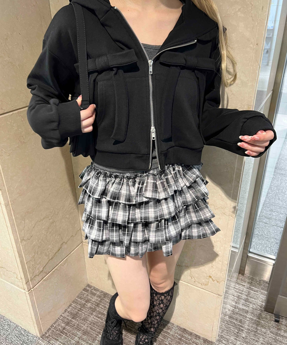 ブラック モデル：160㎝ F着用