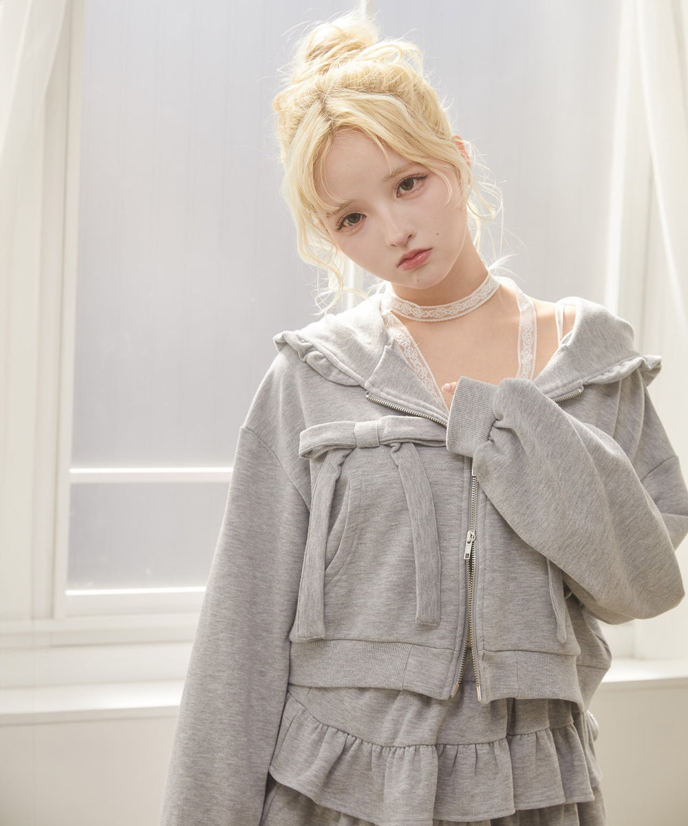 グレー モデル：156㎝ F着用