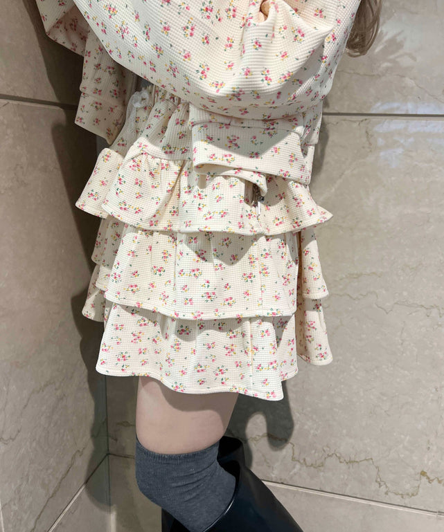 ホワイトアイボリー モデル：160㎝ F着用