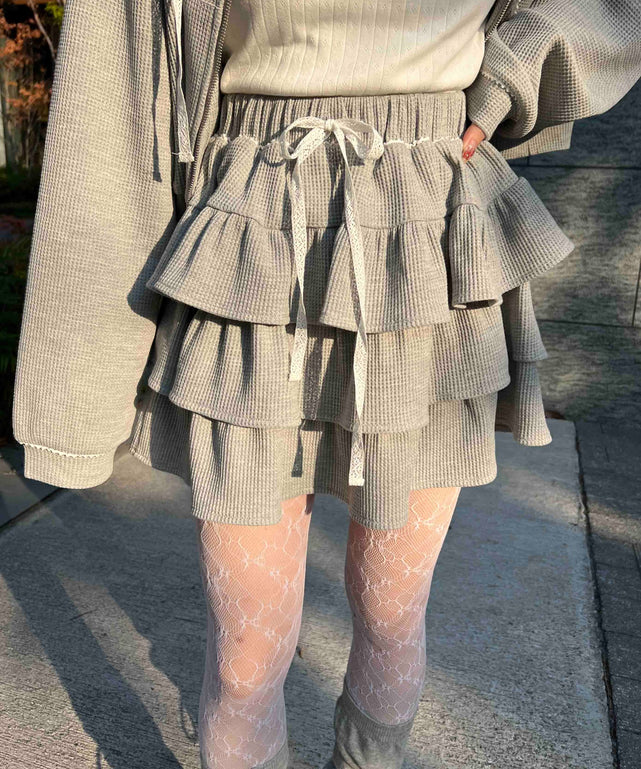 グレー モデル：160㎝ F着用