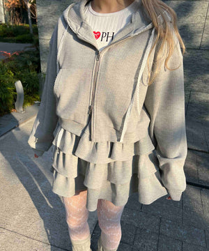 グレー モデル：160㎝ F着用