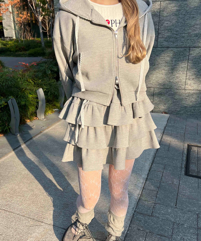 グレー モデル：160㎝ F着用