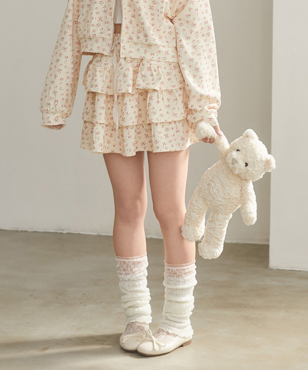 ホワイトアイボリー モデル：156㎝ F着用