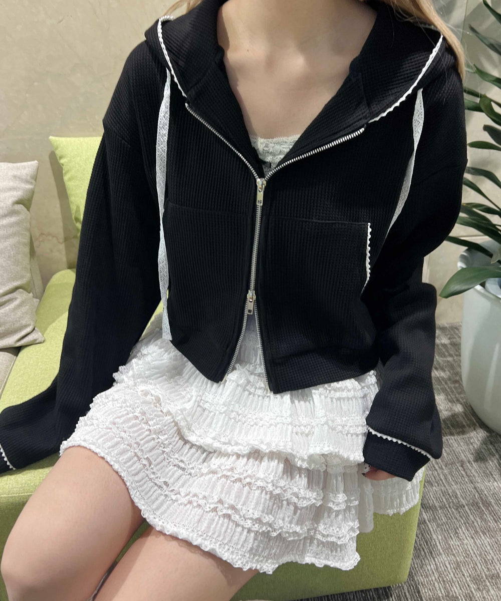 ブラック モデル：160㎝ F着用