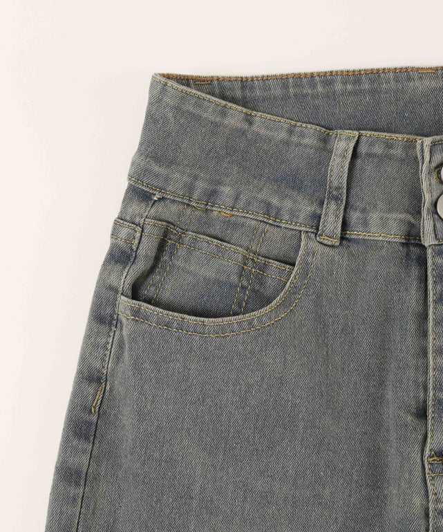 フレアデニムパンツ