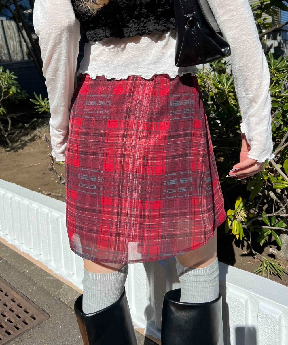 レッド モデル：160㎝ F着用