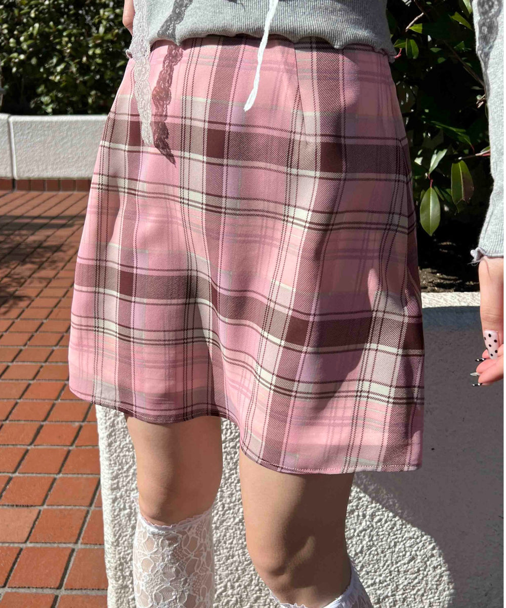 ピンク モデル：160㎝ F着用