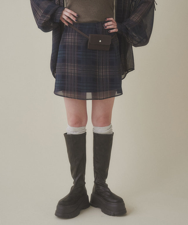 ネイビー モデル：155㎝ F着用