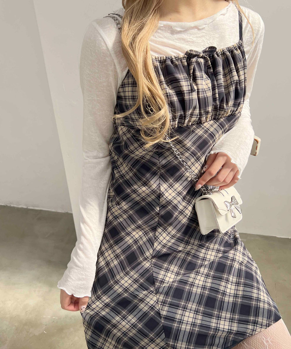 グレー モデル：160㎝ F着用