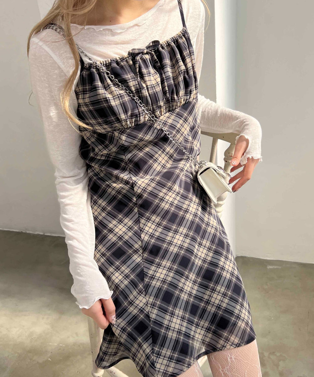 グレー モデル：160㎝ F着用