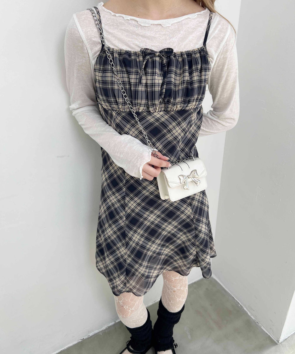 グレー モデル：160㎝ F着用