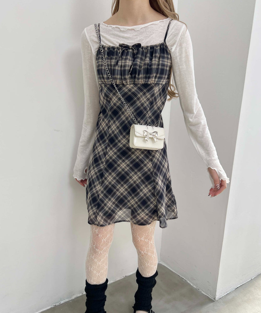 グレー モデル：160㎝ F着用