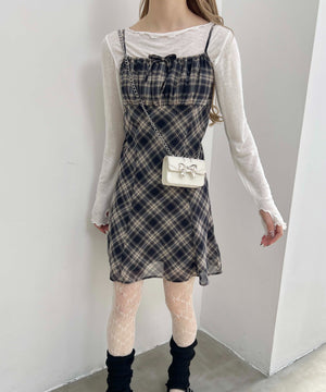 グレー モデル：160㎝ F着用