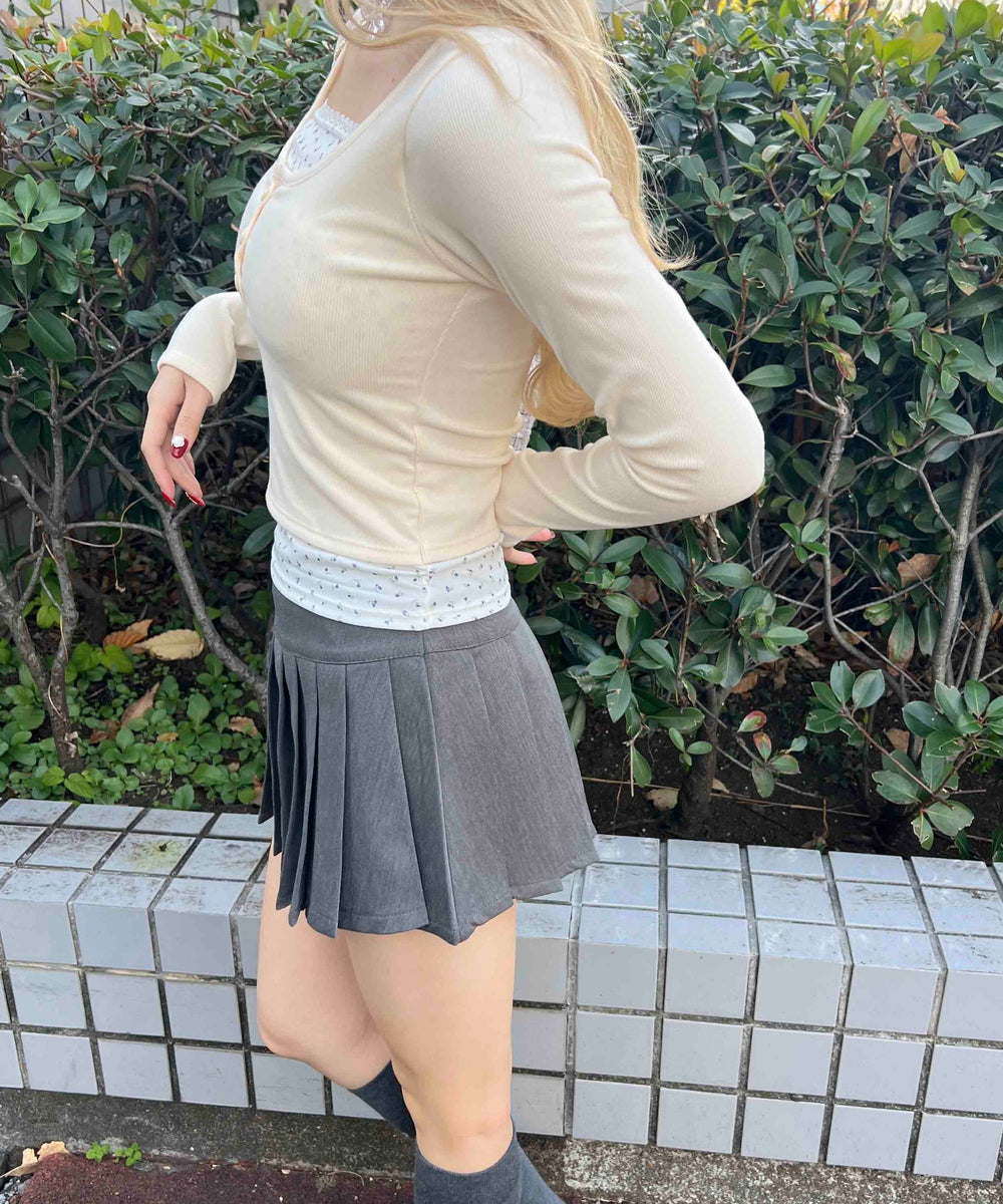 花柄レイヤードトップス