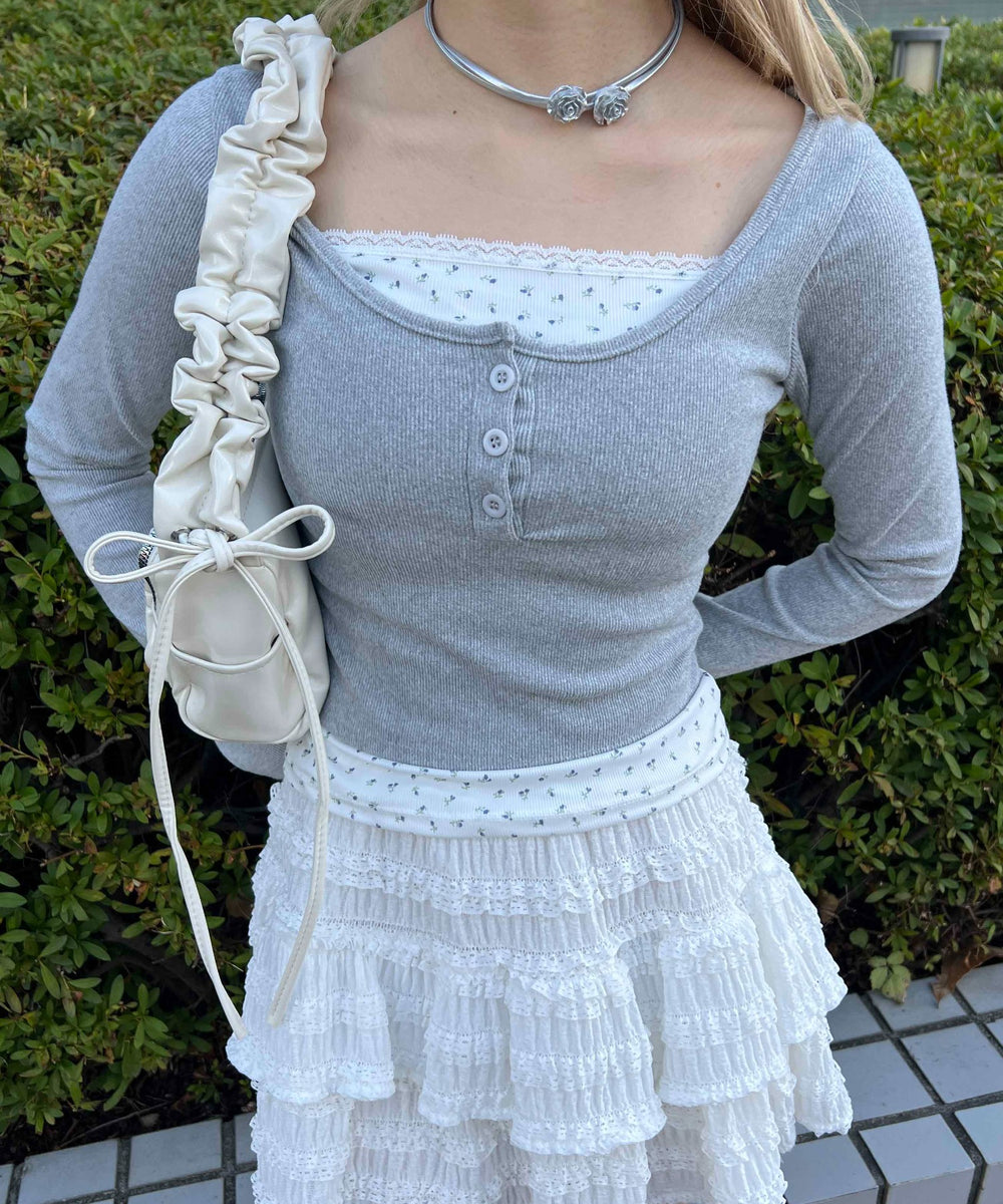 グレー モデル：160㎝ F着用