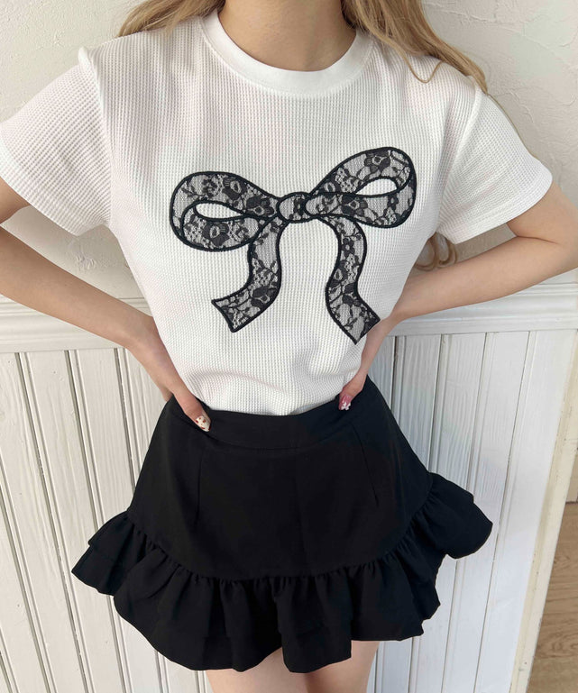 ホワイト モデル：160㎝ F着用