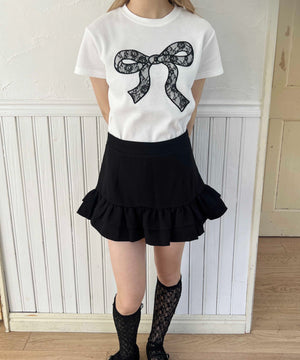 ホワイト モデル：160㎝ F着用