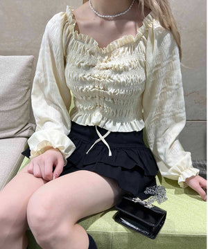 ドロストパフスリーブブラウス