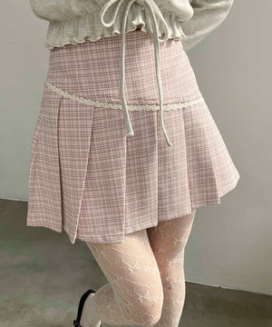 ピンク モデル：160㎝ F着用