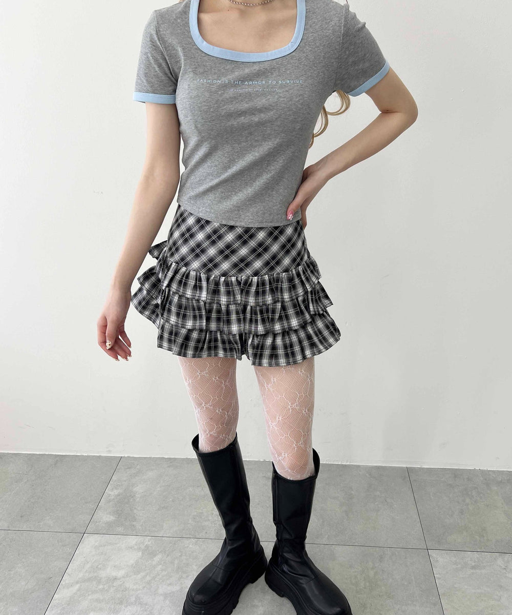 グレー モデル：160㎝ F着用